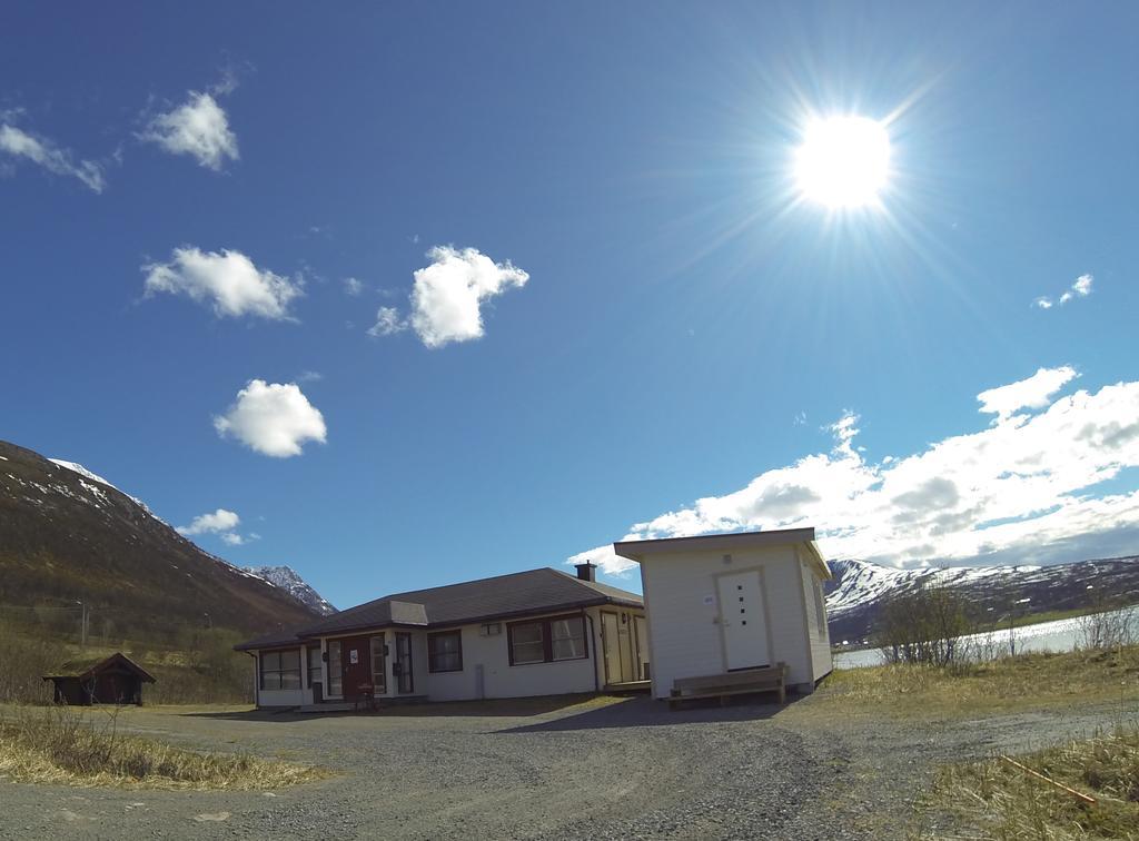 Lyngen Fjordcamp Villa Nord-Lenangen Eksteriør bilde