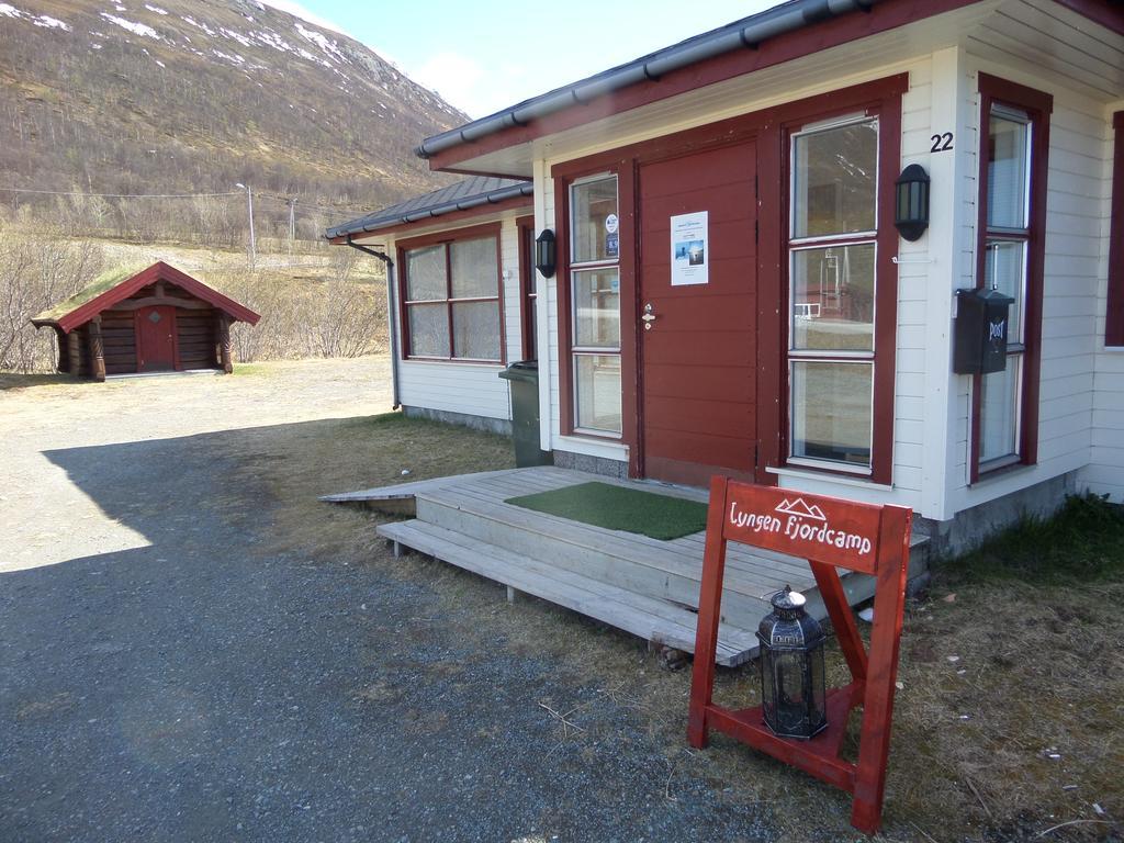 Lyngen Fjordcamp Villa Nord-Lenangen Eksteriør bilde