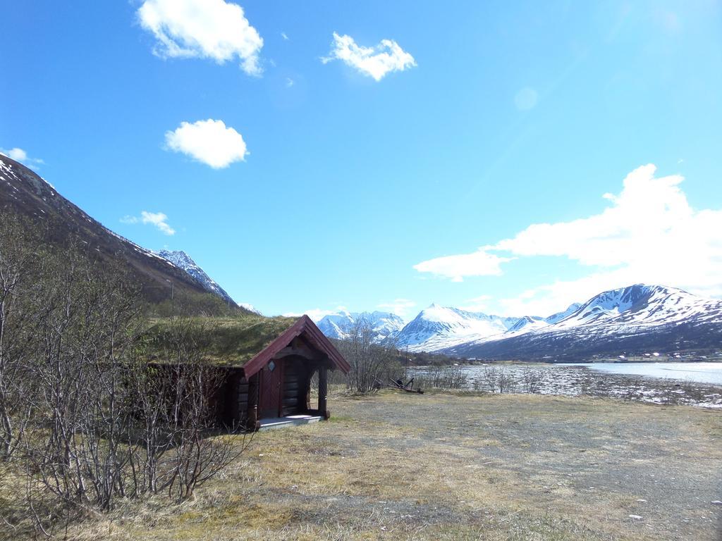 Lyngen Fjordcamp Villa Nord-Lenangen Eksteriør bilde